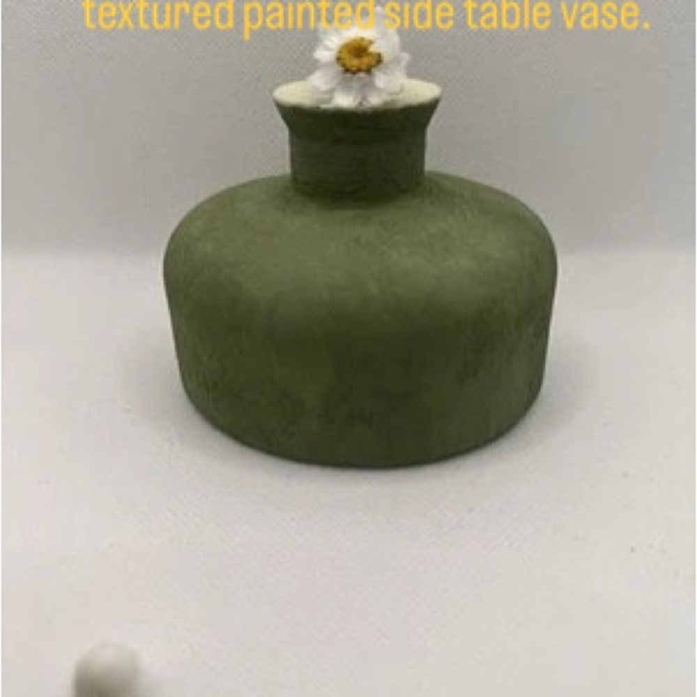 Green and White Floral Accent Vase - Picture 3 of 3